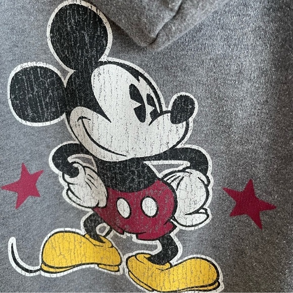 Disney’s Mickey Mouse zip front Gray sweatshirt Stage 28 Teens size L - Picture 6 of 6